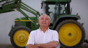 Evercom Produces Commemorative Video for John Deere Financial's Spanish Anniversary